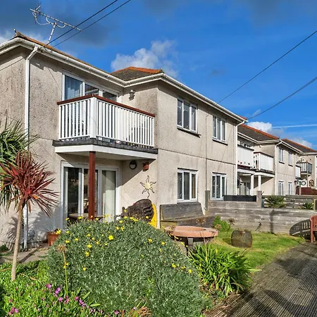 Finest Retreats - Harvest Moon New Quay